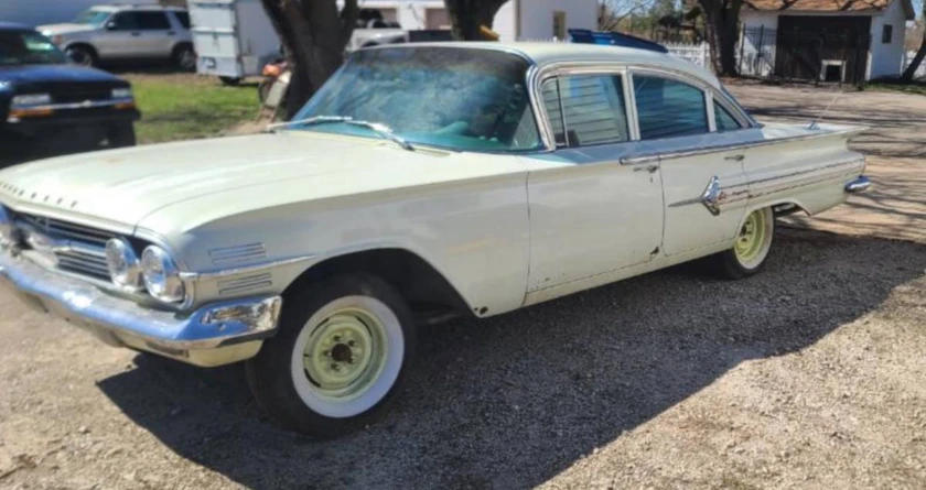 1960 chevrolet impala 4 door - $14,740 thumbnail 4