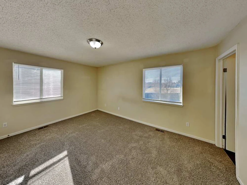$1,299 / 3br - 1656sqft - affordable family home available for rent thumbnail 7