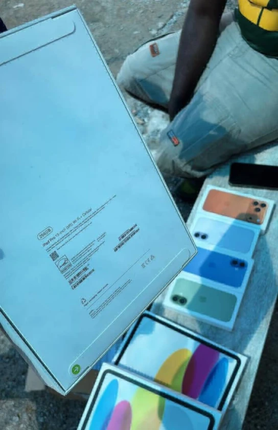 iphones available new - $450 thumbnail 2