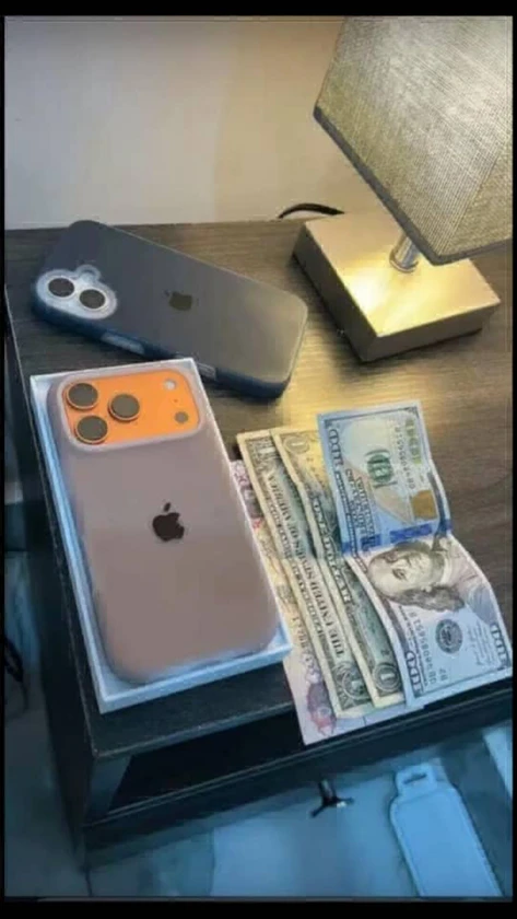 iphones available new - $450 thumbnail 3