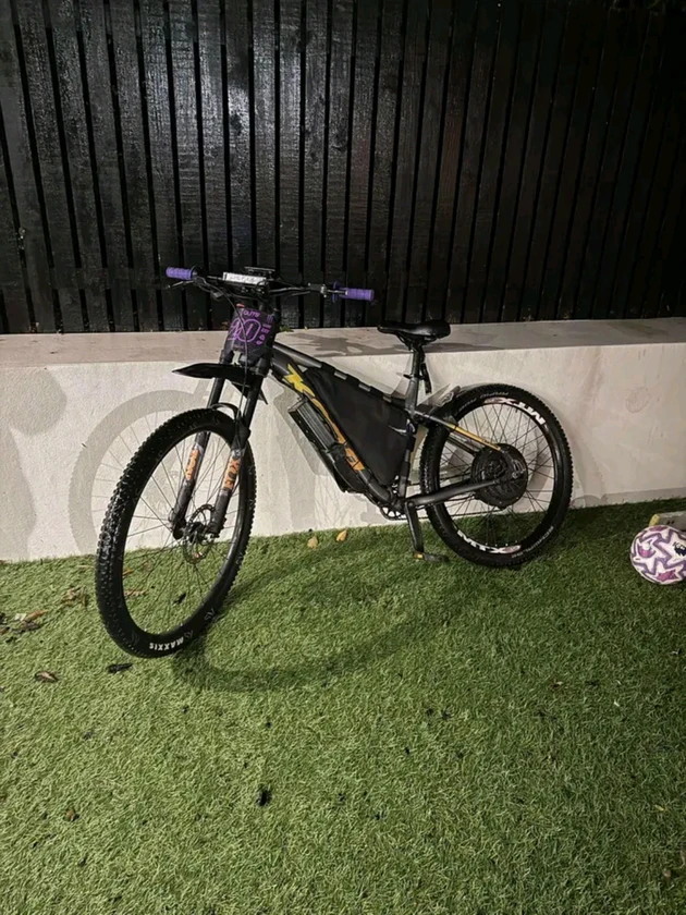 Washer and dryer thumbnail 1