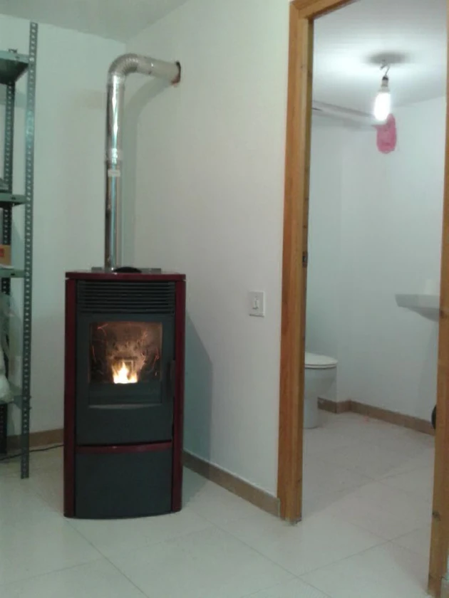 heating stove - $475 thumbnail 2