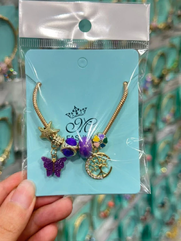 bracelets thumbnail 3