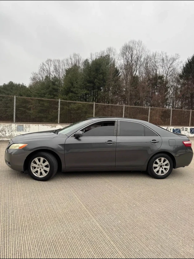 toyota camry - $3,000 thumbnail 7