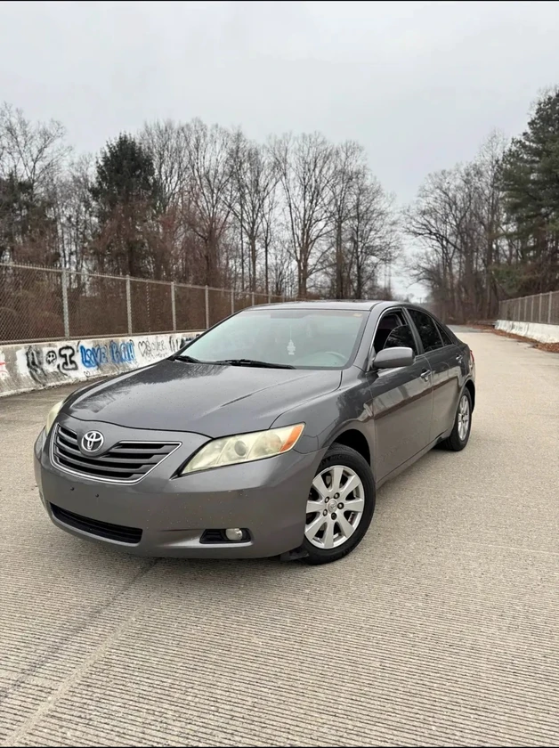 toyota camry - $3,000 thumbnail 9