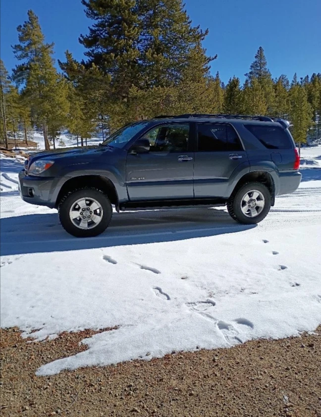 2006 4runner sr5 cle - $6,500 thumbnail 2
