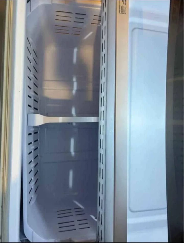 samsung refrigerator - $250 thumbnail 2