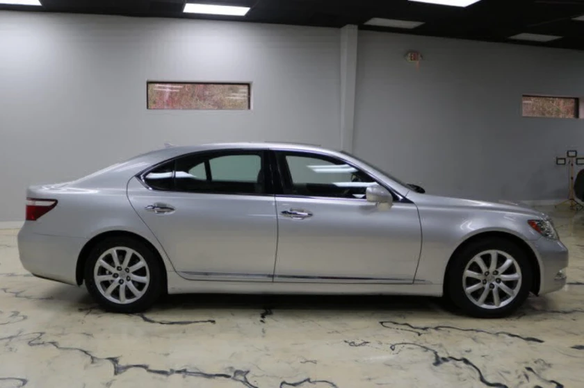 2008 lexus ls460 l thumbnail 2