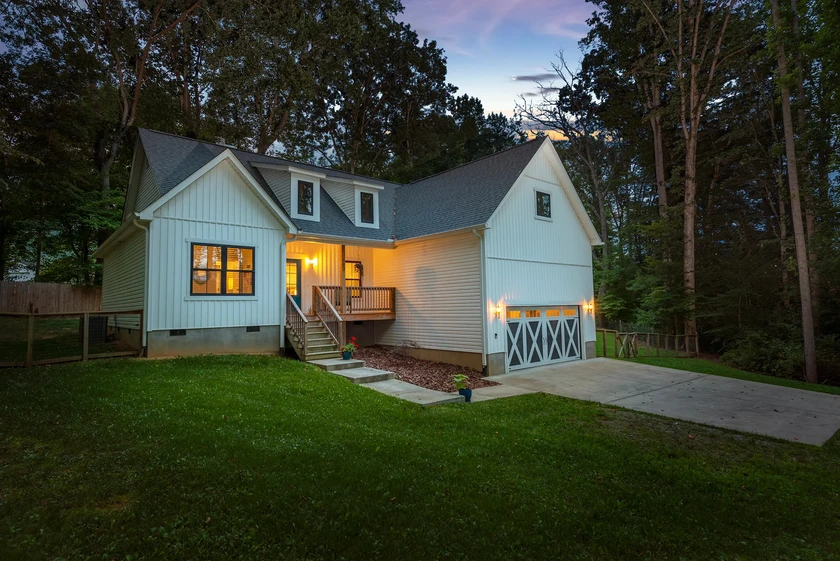 $2,650 / 3br - 1665sqft - ouses for rent around andy cove; marshall, nc - 483 ho thumbnail 2