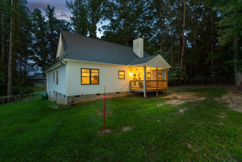 $2,650 / 3br - 1665sqft - ouses for rent around andy cove; marshall, nc - 483 ho thumbnail 7