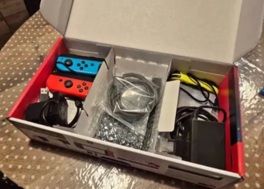 $180 nintendo switch old thumbnail 3