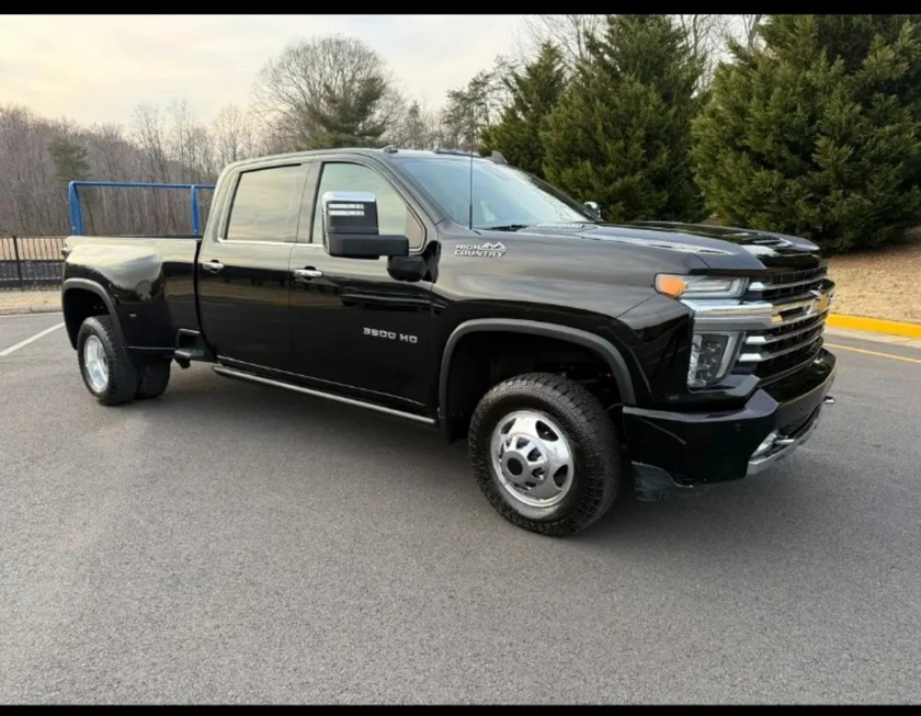 Washer and dryer thumbnail 1