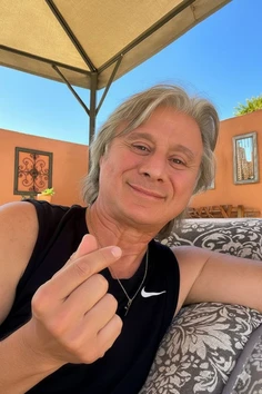 Featured post 1