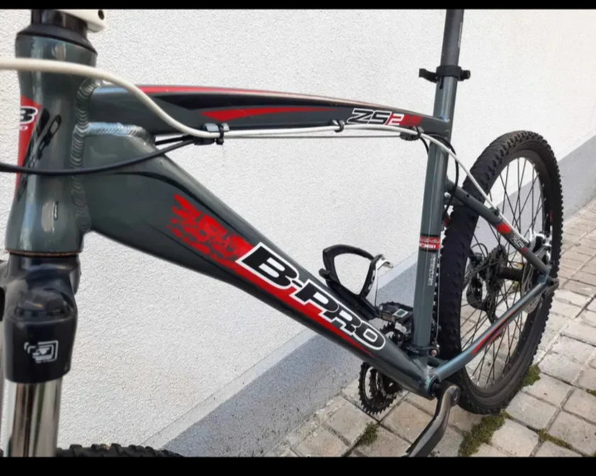 bicicleta de montaña 26 pulgadas - $300 thumbnail 2