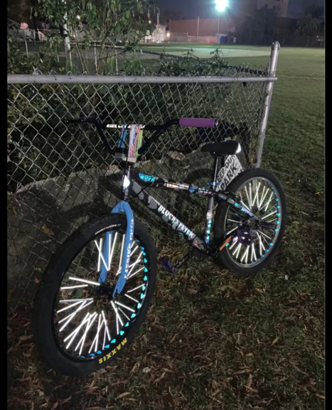 Washer and dryer thumbnail 1