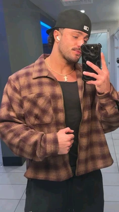 Featured post 6