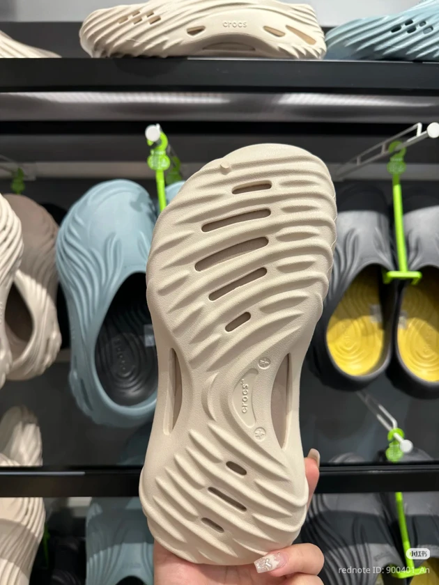 available in stock ✅️ whatapp thumbnail 5