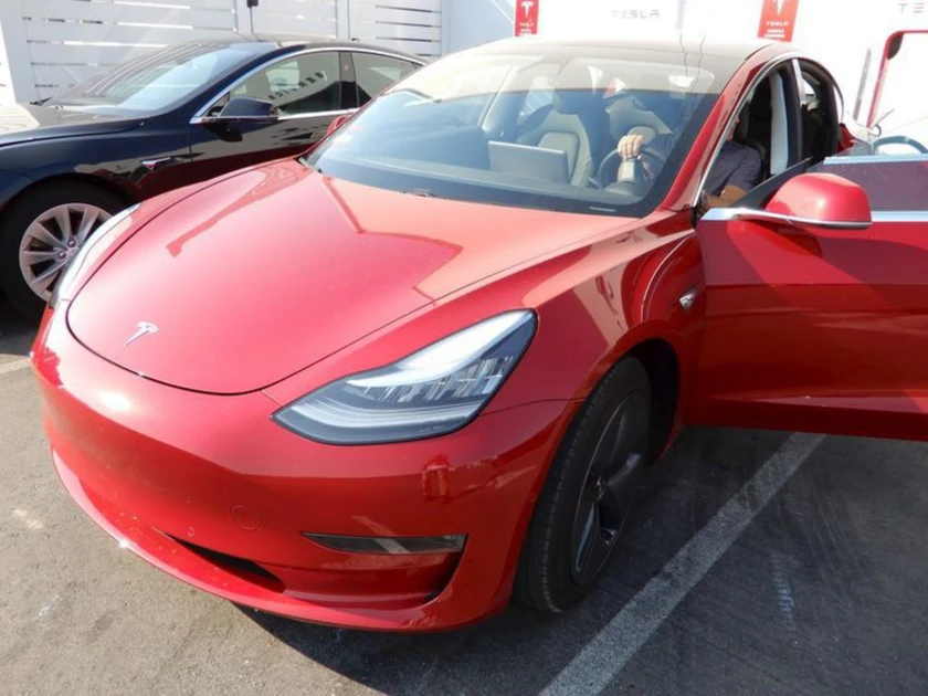 tesla model 3 rear - $35,000 thumbnail 2