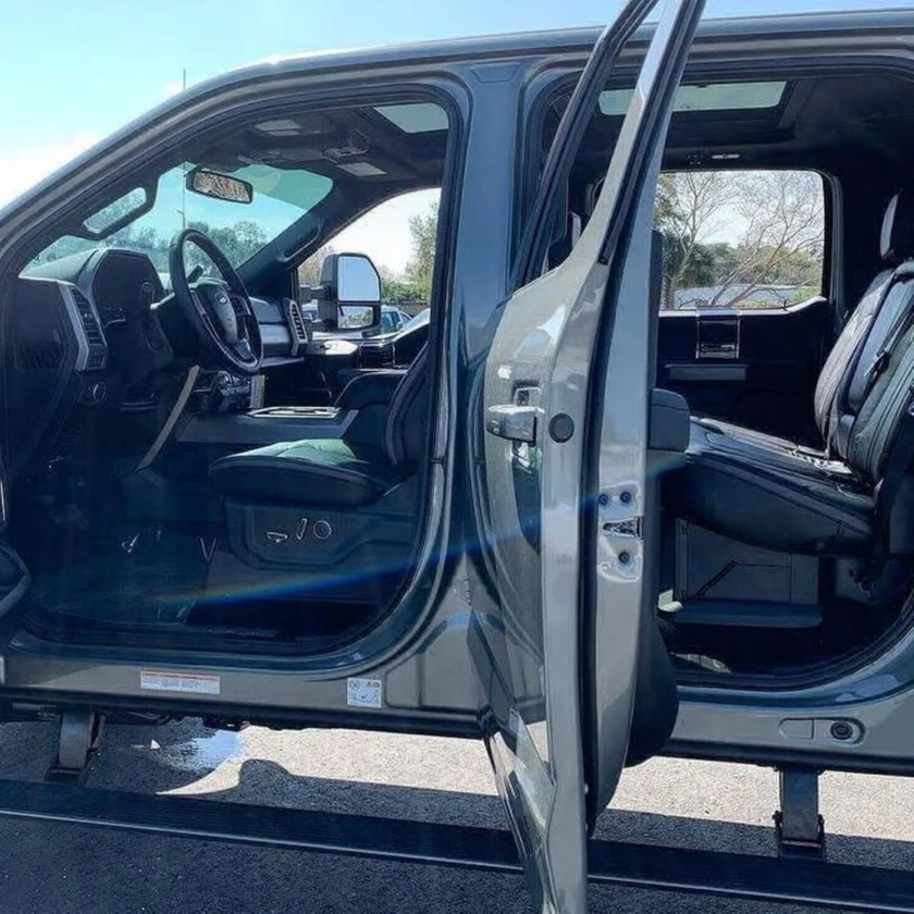 trucks for sale - $66,100 thumbnail 9