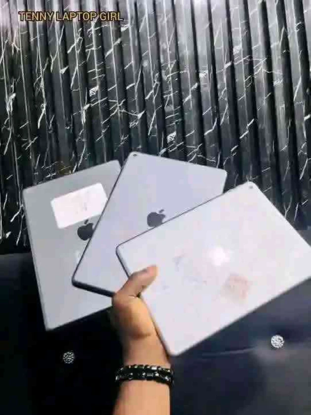 laptops in good condition thumbnail 2