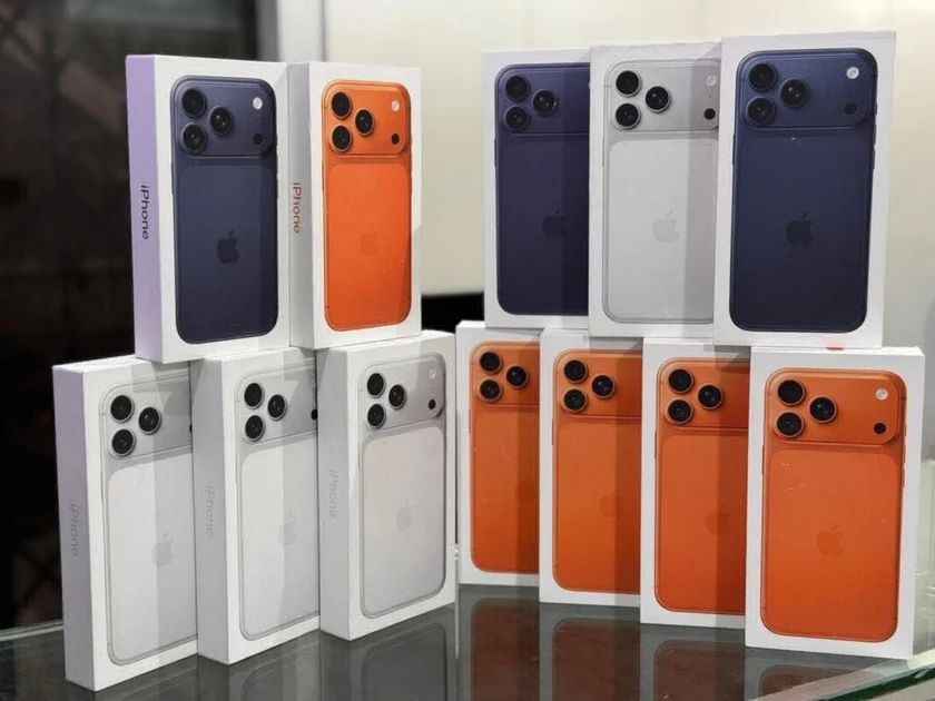 iphone 17pro max - $1,100 thumbnail 9