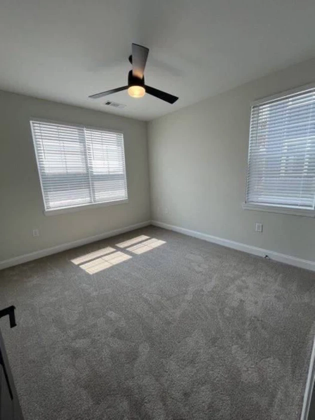  / 5sqfthouse for rent thumbnail 2