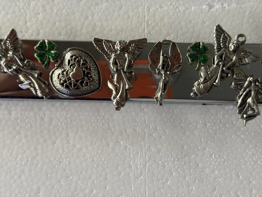 custom hand made license plate frame. frame. thumbnail 4