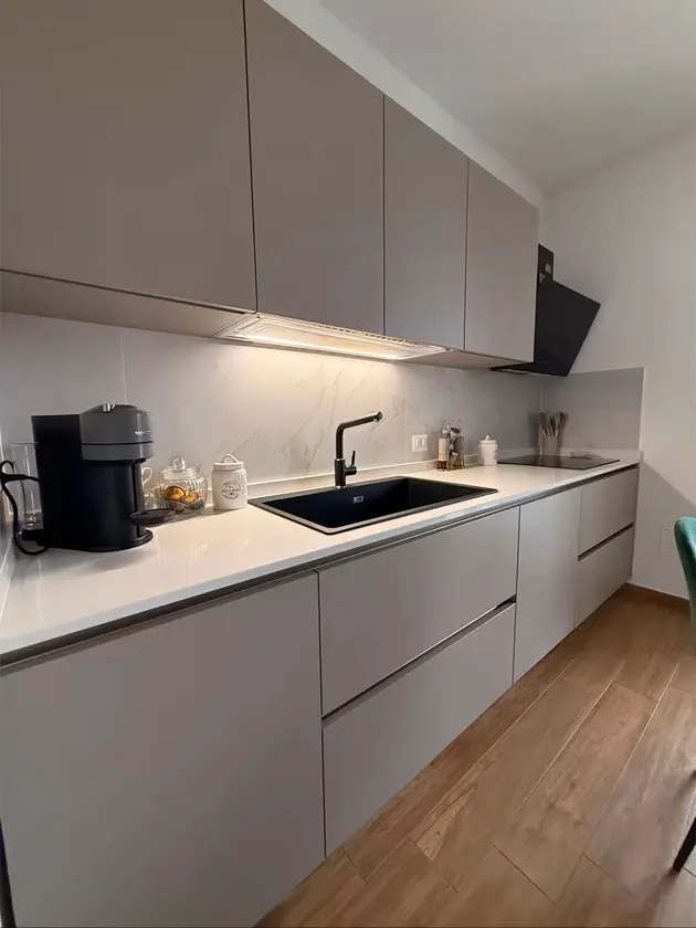 $500 appartamento e monolocale thumbnail 2