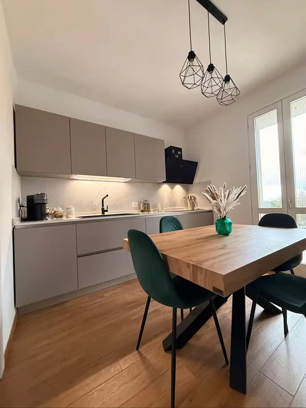 $500 appartamento e monolocale thumbnail 4