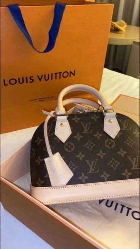 Washer and dryer thumbnail 1