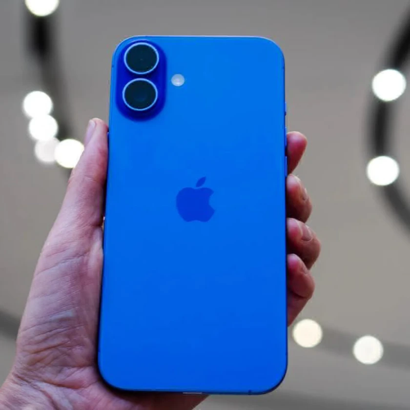 iphone 16 pro - $999 thumbnail 3