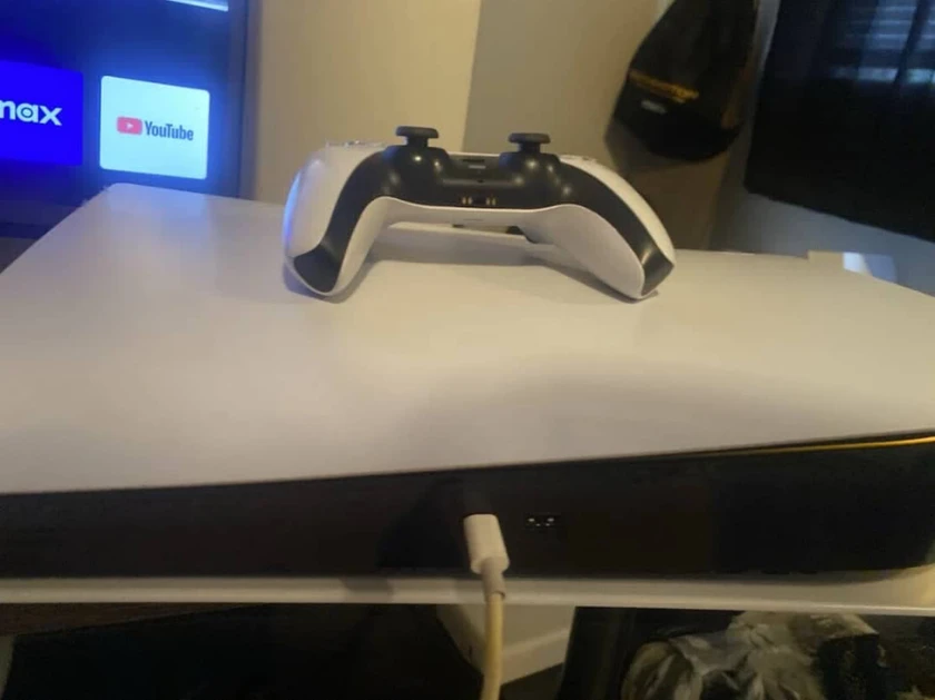 play station 5 thumbnail 3