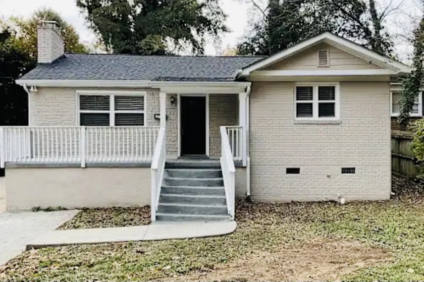 Washer and dryer thumbnail 1