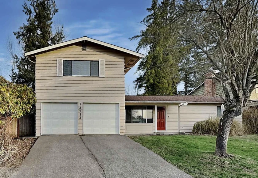 Washer and dryer thumbnail 1