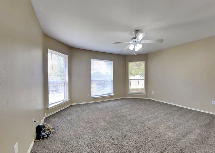 $1,300 / 4br - 2011sqft - 4bed 2bath for rent thumbnail 3