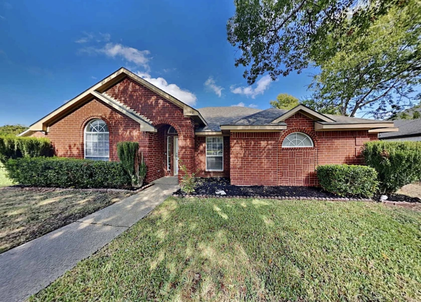 $1,300 / 4br - 2011sqft - 4bed 2bath for rent thumbnail 4