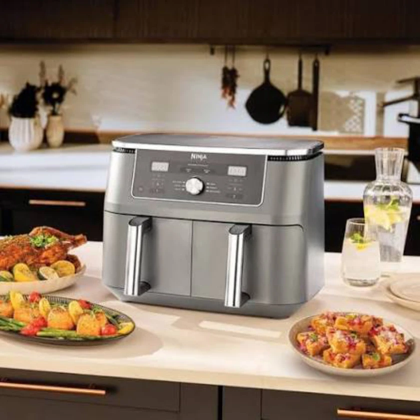 Washer and dryer thumbnail 1