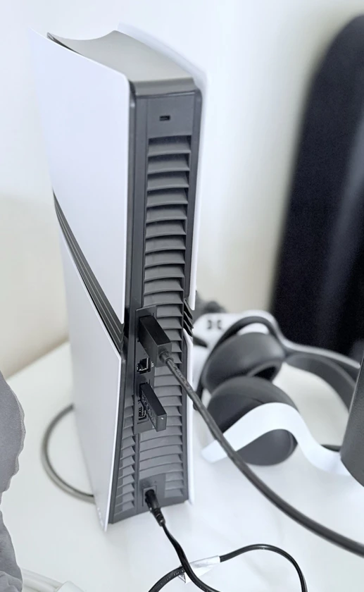 playstation 5 pro - $350 thumbnail 6