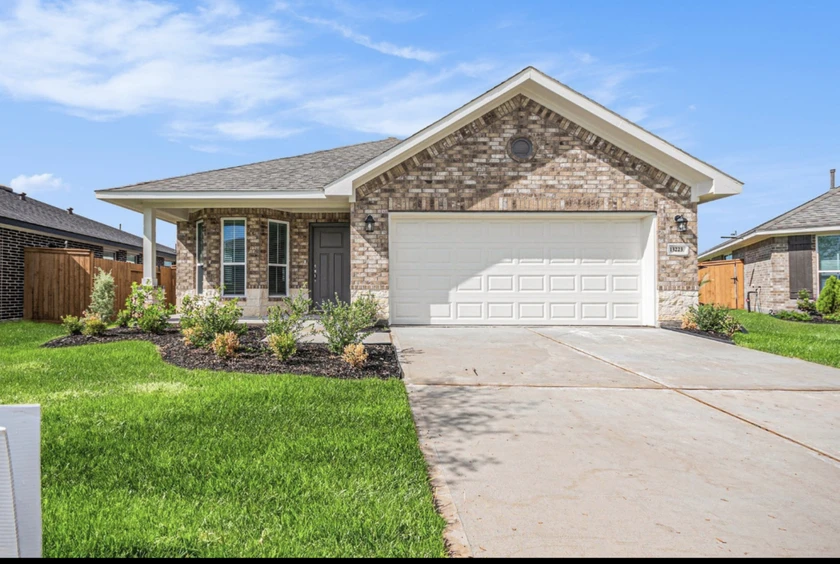 Washer and dryer thumbnail 1