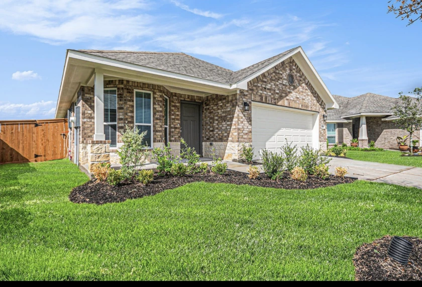 $1,750 / 6517sqft 3bedroom and 2bath house thumbnail 2