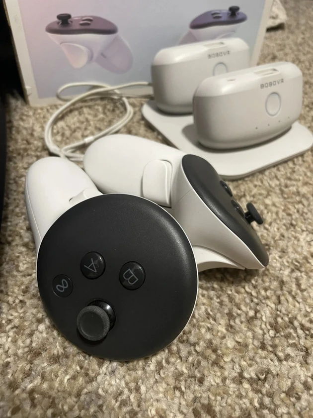 meta quest 3 512gb + accessories bundle - $150 thumbnail 7