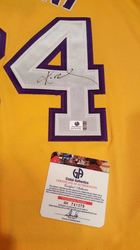 autographed kobe bryant lakers jersey thumbnail 2