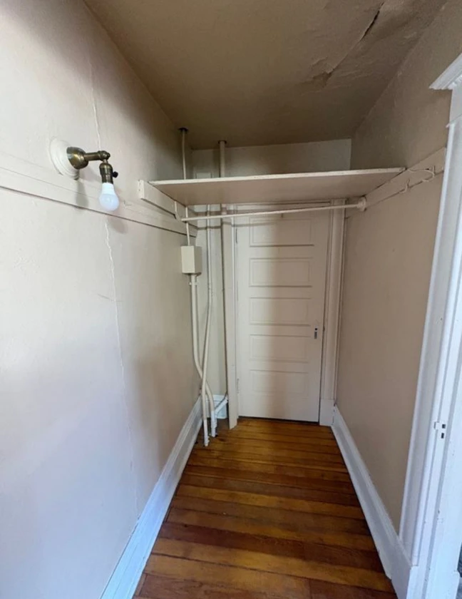 $800 / 1br - 700sqft - a studio apartment for rent thumbnail 2
