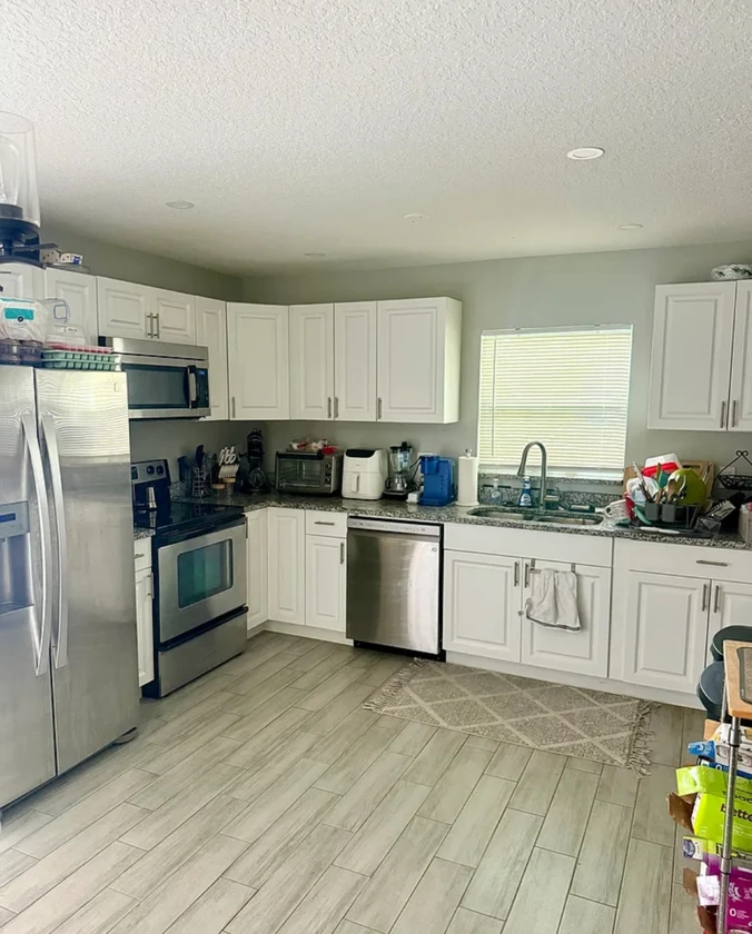 $700 private room with own bathroom available thumbnail 4