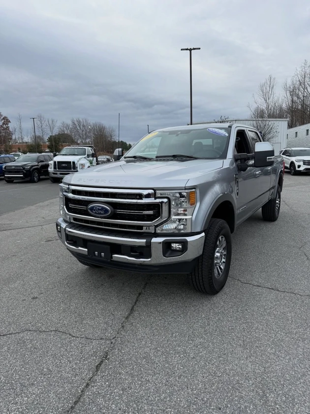 Washer and dryer thumbnail 1