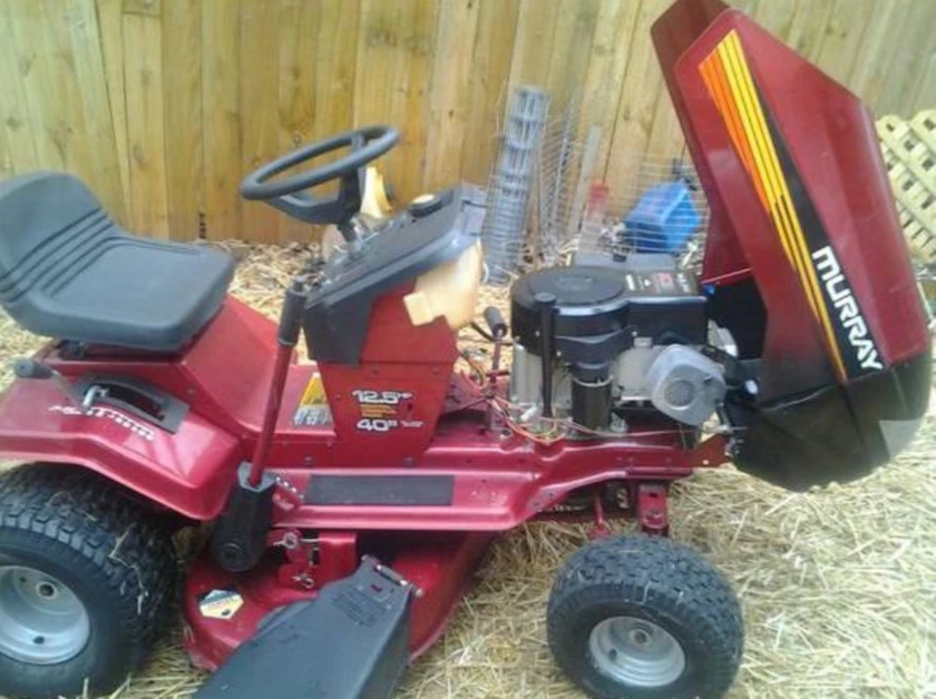 murray riding mower - $350 thumbnail 2