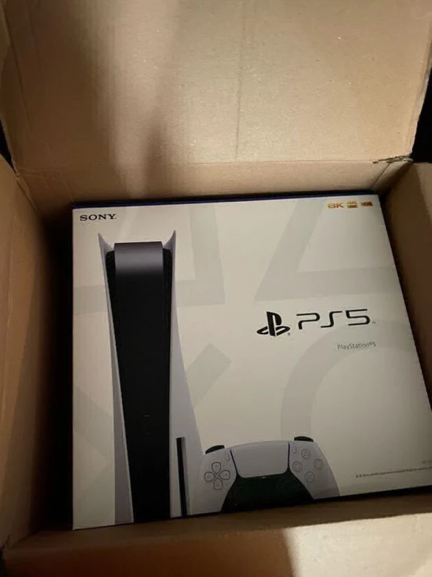 ps5 - $900 thumbnail 2