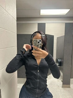 Featured post 1