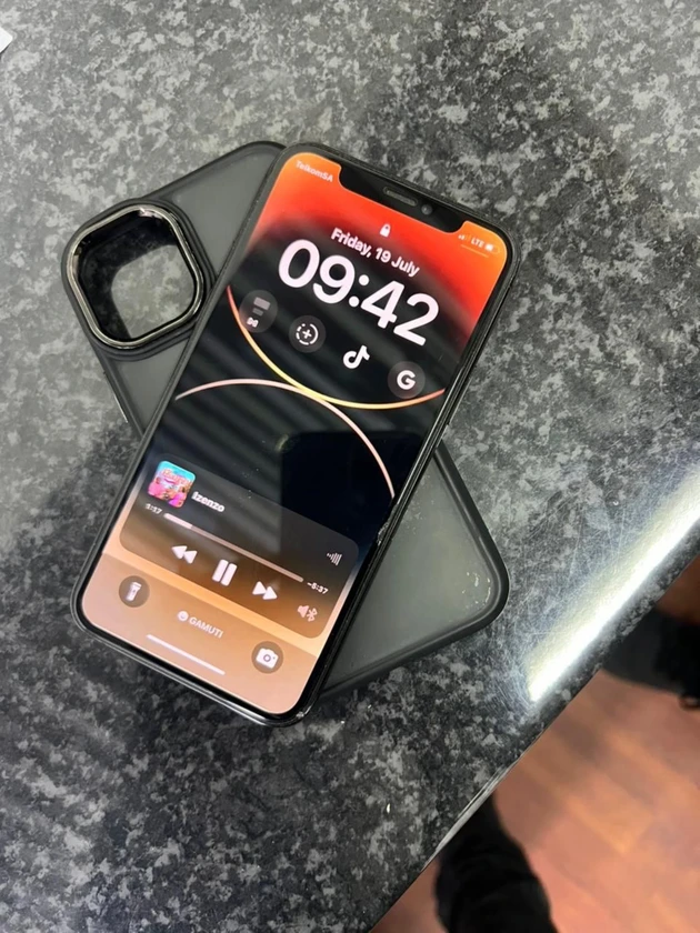 iphone 11 promax 265 - $350 thumbnail 2