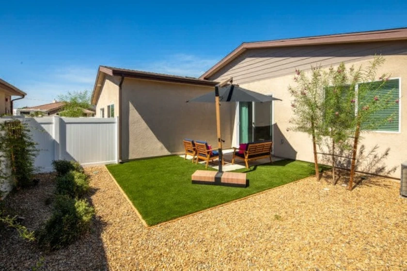 3br - 1800sqft - house for rent in los angeles country ca. vello crossings thumbnail 8